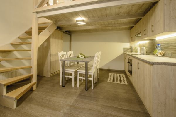 apartamenty-w-krakowie-68561E640-1FF0-9D07-AD80-B65F5D6F656C.jpg